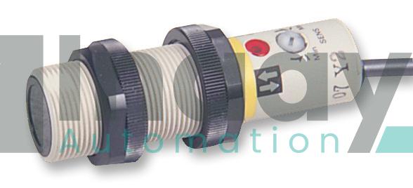 OMRON E3F2-DS30C4 PHOTOELECTRIC SENSOR