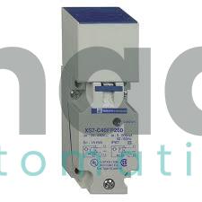 Schneider Telemecanique XS7-C40PC440