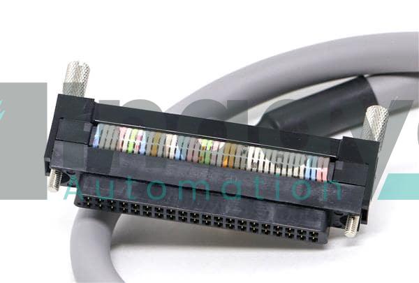 OMRON XW2Z-100J-B4 SERVO CABLE 
